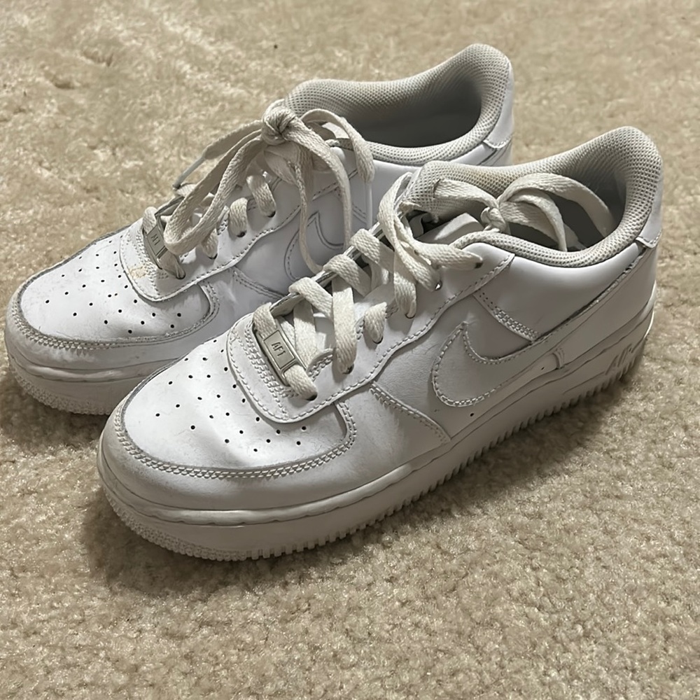 Nike Air Force Ones (6.5 Y)